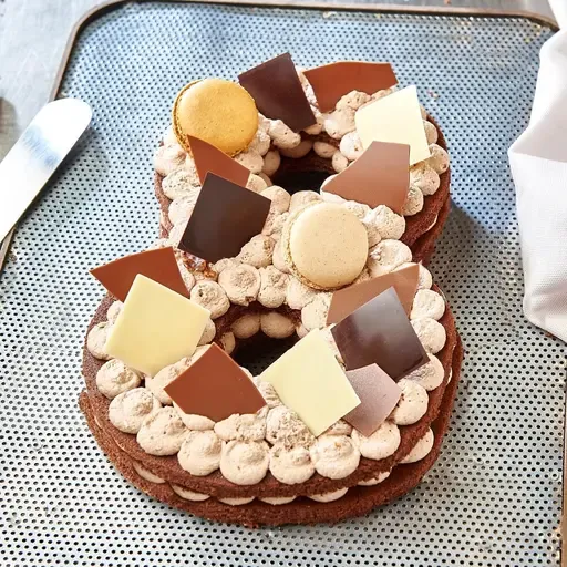 AUCHAN LE TRAITEUR Chiffre 8 Number cake chocolat
