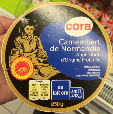 Camembert de Normandie AOP au lait cru (21,9 % MG)