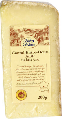 Image descriptive de Cantal entre-deux AOP au lait cru