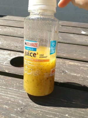 Image descriptive de Juice cold pressed poire/mange/menthe