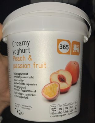 Cream yoghurt peach & passion fruit