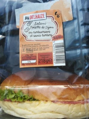 Delhaize Sandwich salami sauce tartare